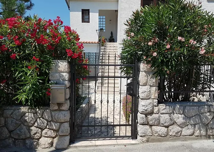Gorana Apartment