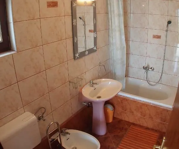 Gorana 아파트 크리크베니카